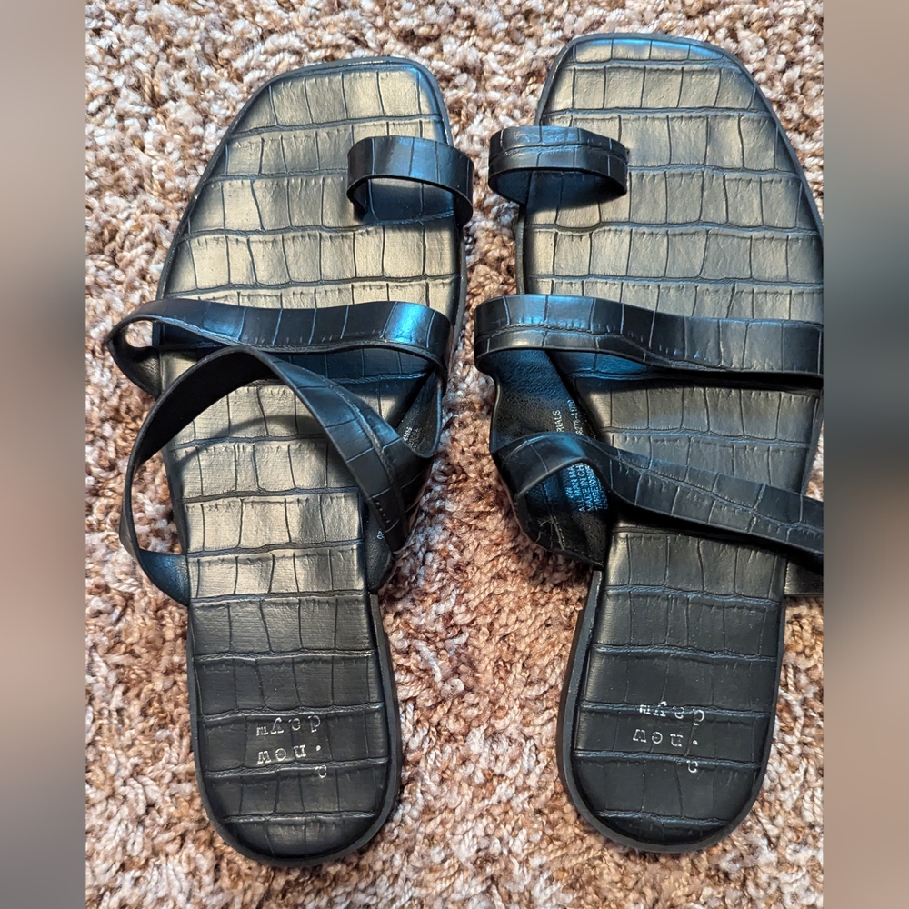 A New Day Black Sandals size 8w